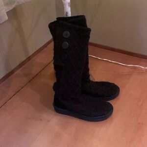 Women’s UGG Black Boots Size ~ 7